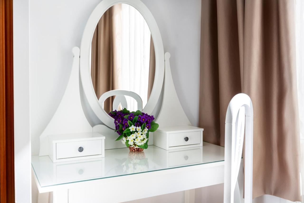 Hostal Ramos Barcelona Ngoại thất bức ảnh
