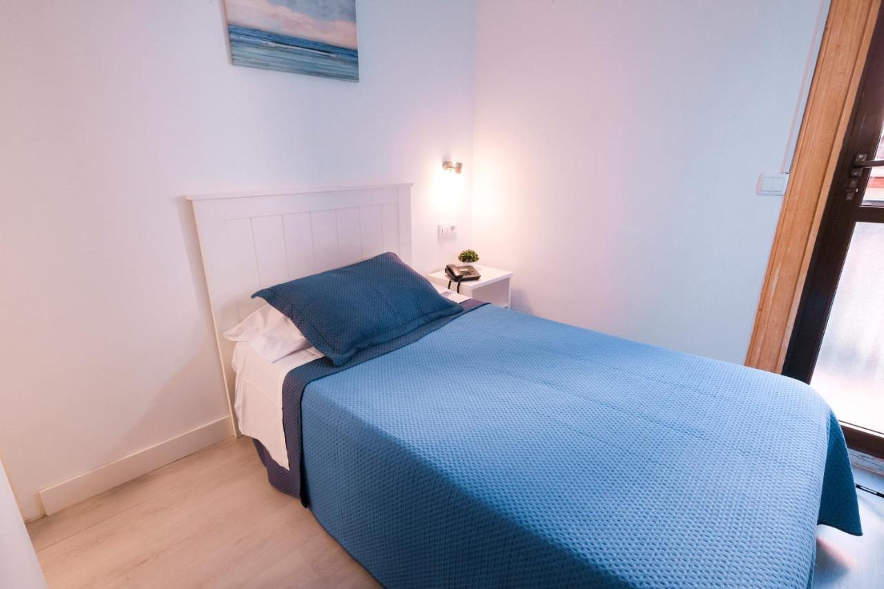Hostal Ramos Barcelona Ngoại thất bức ảnh
