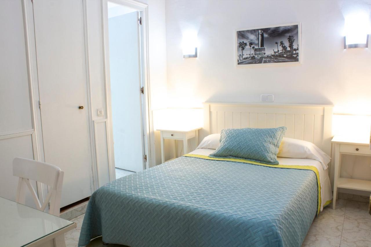 Hostal Ramos Barcelona Ngoại thất bức ảnh