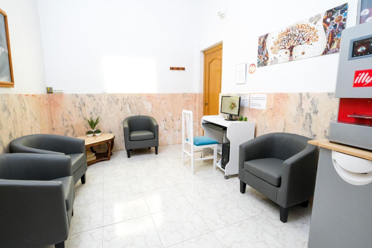 Hostal Ramos Barcelona Ngoại thất bức ảnh
