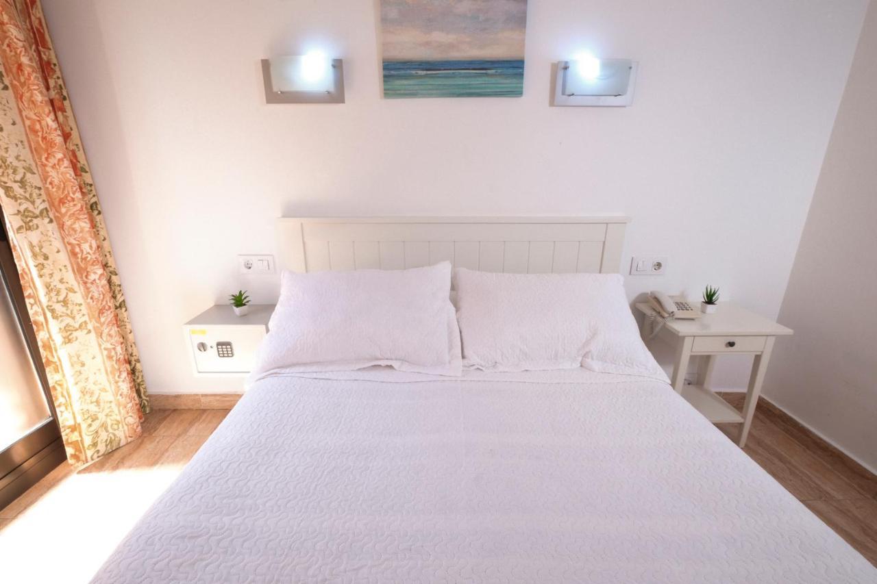 Hostal Ramos Barcelona Ngoại thất bức ảnh