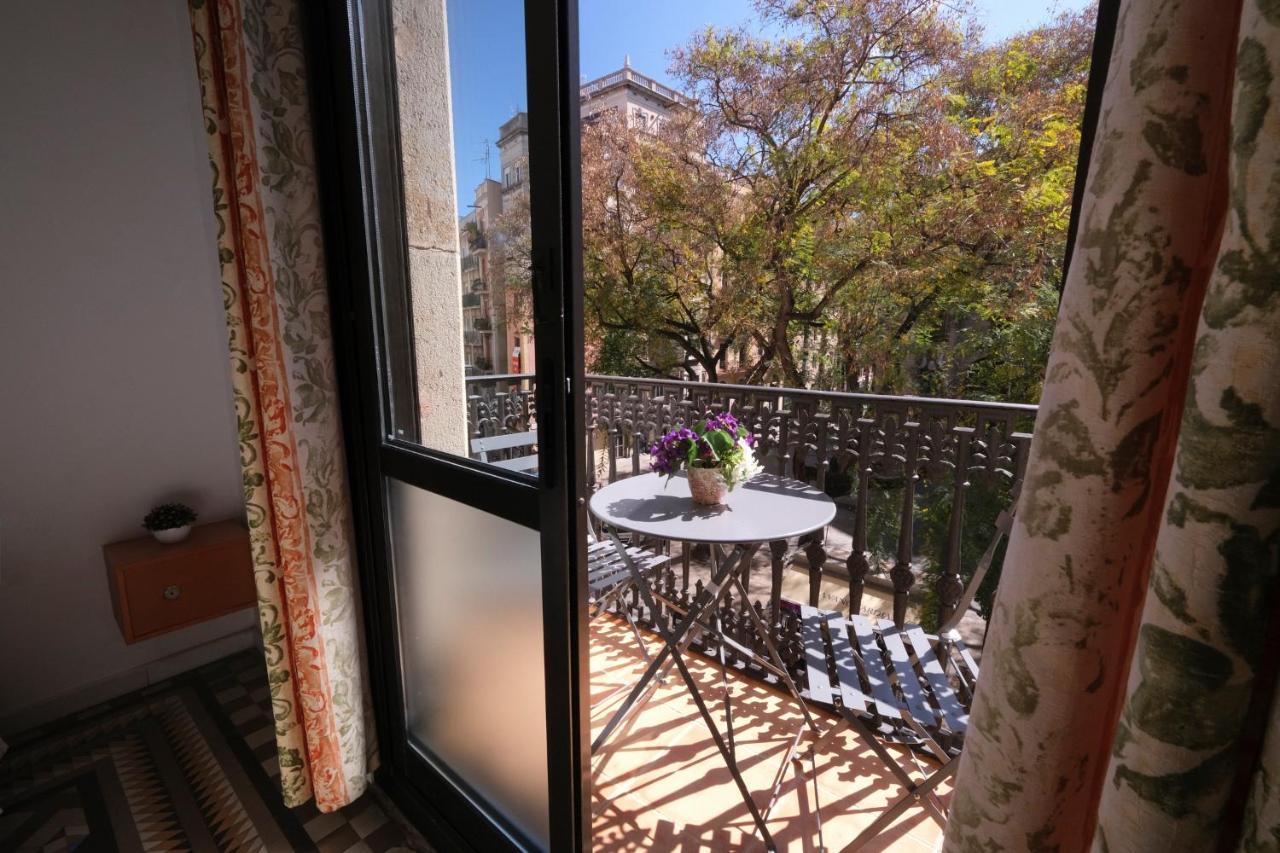 Hostal Ramos Barcelona Ngoại thất bức ảnh